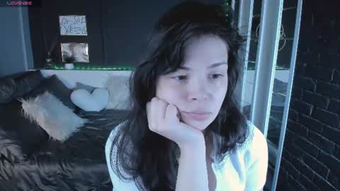 Snapshot of maya___muse chatting on 07/12/26, 02:30 Maya online show from 07/12/26, 02:30