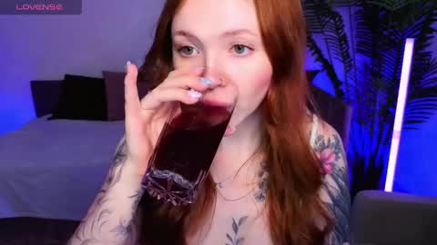 Maya online show from 04/27/26, 02:09