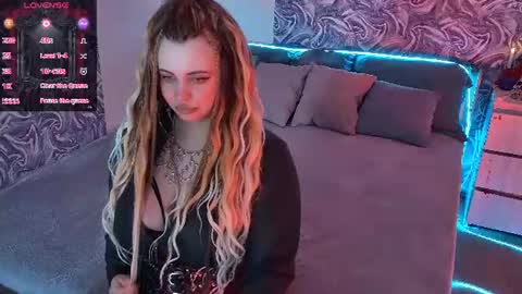 Maya Mils online show from 06/20/26, 01:09
