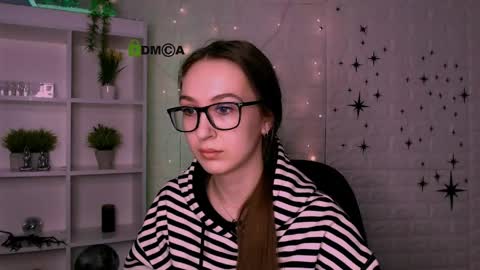 maya online show from 04/24/26, 09:34