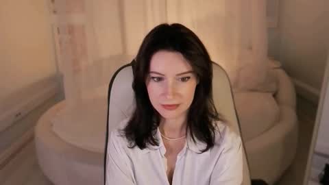 Snapshot of maya_sunshine chatting on 10/23/25, 10:03 Maya Follow me online show from 10/23/25, 10:03