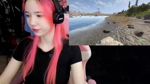 Snapshot of maya_viola chatting on 12/19/25, 06:31 Maya Viola online show from 12/19/25, 06:31