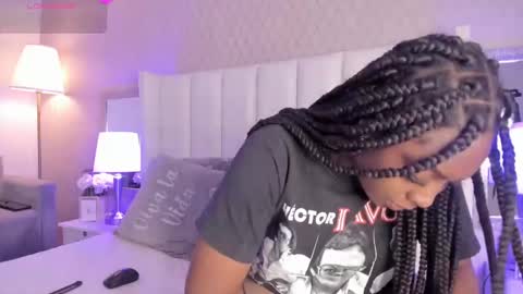 Maya online show from 02/27/25, 04:09