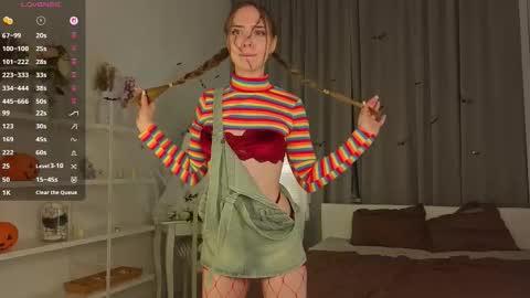 My name is Kara  online show from 10/30/25, 08:42