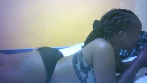 Snapshot of mayah_sexy chatting on 02/25/26, 07:23 mayah_sexy online show from 02/25/26, 07:23