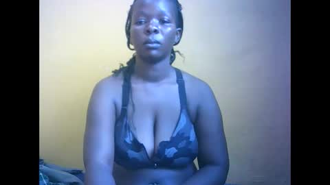 Snapshot of mayah_sexy chatting on 03/02/26, 07:15 mayah_sexy online show from 03/02/26, 07:15