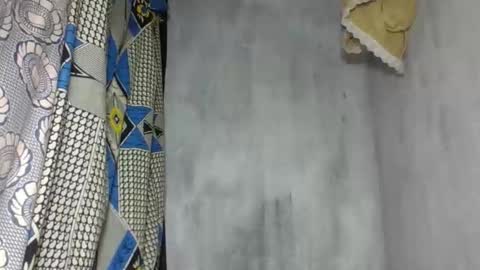 Snapshot of mayajadorelie chatting on 09/08/25, 03:55 charlesia online show from 09/08/25, 03:55