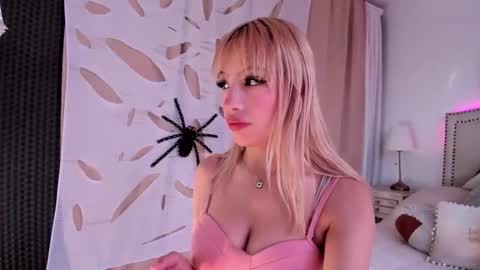 Mayajhons online show from 11/03/25, 12:28