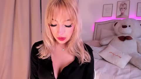 Mayajhons online show from 11/05/25, 11:21