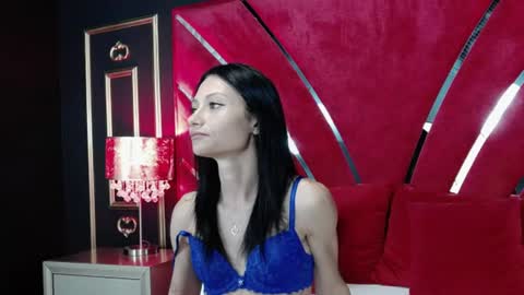 Snapshot of mayaleey chatting on 07/26/26, 03:19 Maya online show from 07/26/26, 03:19