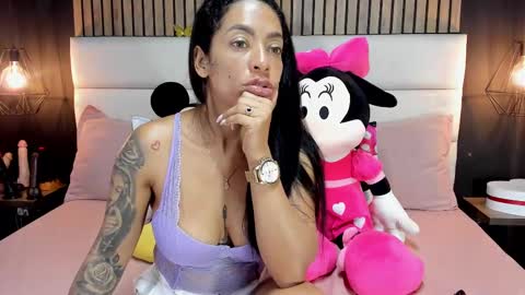 Snapshot of mayarusell01 chatting on 02/23/25, 02:46 Nicolle Ruselle Hello my lovely schedule for great fun from 630 am and end 800 pm Colombian time I wait for you online show from 02/23/25, 02:46