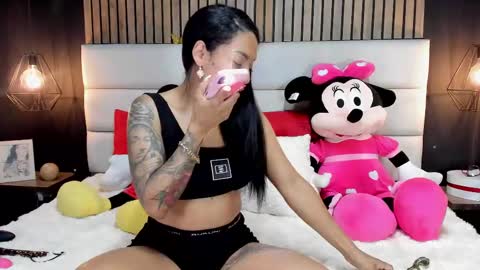 Snapshot of mayarusell01 chatting on 03/06/25, 09:31 Nicolle Ruselle Hello my lovely schedule for great fun from 630 am and end 800 pm Colombian time I wait for you online show from 03/06/25, 09:31