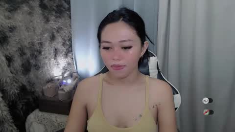 Snapshot of mayasally_ chatting on 02/25/26, 10:03 mayasally_ online show from 02/25/26, 10:03