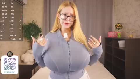 Milina online show from 06/14/26, 04:09