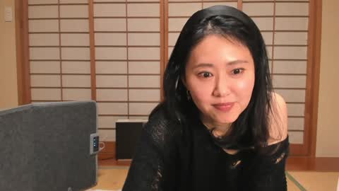 Snapshot of maybenanako chatting on 02/08/25, 10:19 Nanako online show from 02/08/25, 10:19