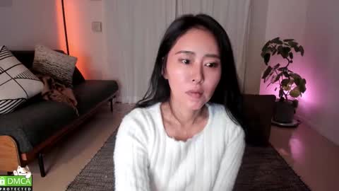 Snapshot of maybenanako chatting on 12/13/25, 09:53 Nanako online show from 12/13/25, 09:53