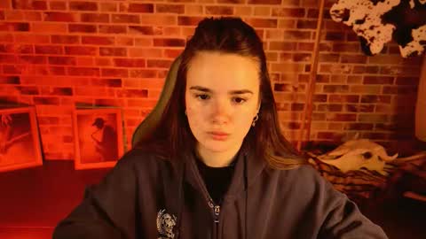 maybloom_ online show from 02/25/26, 06:12