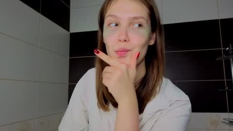 Ann online show from 10/15/25, 07:47