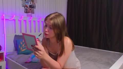 Ann online show from 11/08/25, 07:12