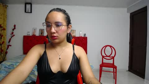 Maylin  online show from 04/06/26, 04:46