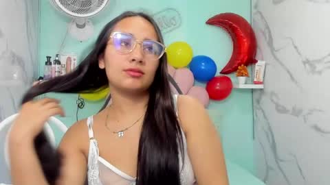 Snapshot of maylin_hornyy19 chatting on 06/09/26, 03:18 Maylin online show from 06/09/26, 03:18