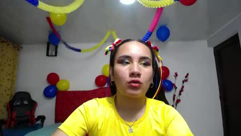Snapshot of maylin_hornyy19 chatting on 06/18/26, 04:24 Maylin online show from 06/18/26, 04:24