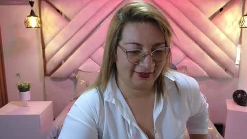 Mailyn online show from 01/31/25, 08:12