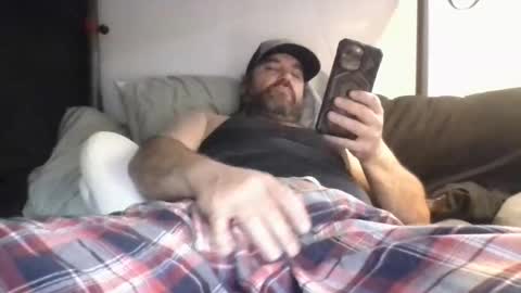 Snapshot of mayoramx chatting on 02/10/26, 04:55 Dad bod 43 online show from 02/10/26, 04:55