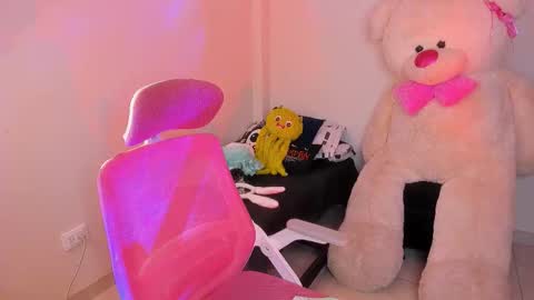 may online show from 11/02/25, 08:33