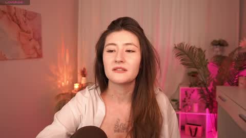 Snapshot of mayshawty chatting on 04/05/26, 05:48 May online show from 04/05/26, 05:48