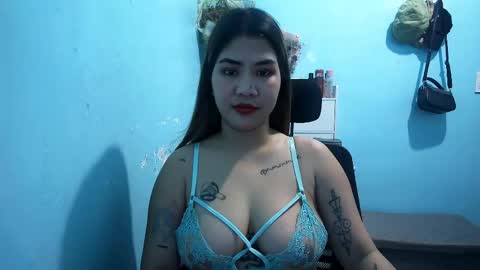 mazikeen_mazee online show from 04/15/26, 12:01