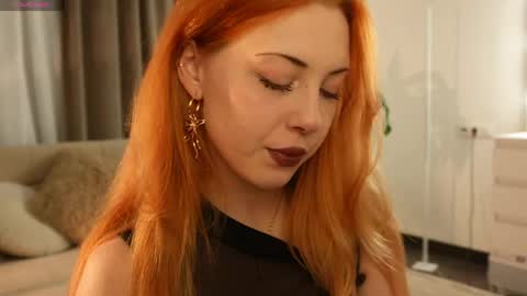 Snapshot of mazymayes chatting on 04/30/26, 08:26 Mazy online show from 04/30/26, 08:26