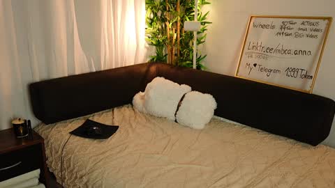 Anna       IG mbca anna  online show from 01/08/25, 10:58