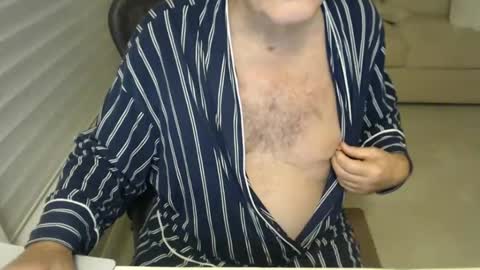 Snapshot of mbeastie chatting on 12/23/24, 03:29 Beastie online show from 12/23/24, 03:29