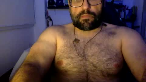 Snapshot of mbotve chatting on 06/14/26, 03:41 VzlaMan online show from 06/14/26, 03:41