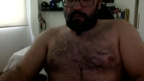 Snapshot of mbotve chatting on 06/18/26, 05:39 VzlaMan online show from 06/18/26, 05:39
