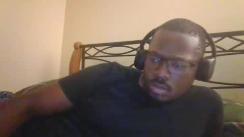 Mark online show from 10/01/25, 04:07