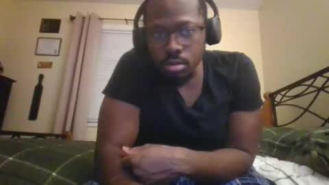 Mark online show from 11/11/25, 05:40