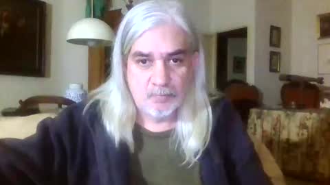 Manu online show from 12/29/24, 12:41