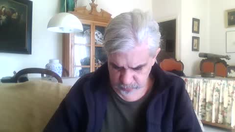 Snapshot of mc_manu chatting on 12/29/24, 11:40 Manu online show from 12/29/24, 11:40