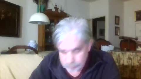 Snapshot of mc_manu chatting on 01/01/25, 07:53 Manu online show from 01/01/25, 07:53