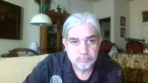 Snapshot of mc_manu chatting on 01/02/25, 10:22 Manu online show from 01/02/25, 10:22