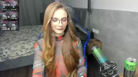 mcfly_11 online show from 03/18/26, 09:51