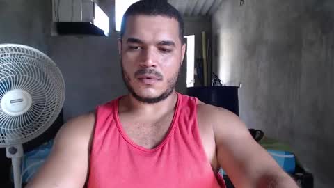 Snapshot of mcgregor_sexhot chatting on 12/19/24, 06:34 Mcgregor online show from 12/19/24, 06:34