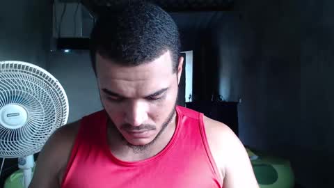 Snapshot of mcgregor_sexhot chatting on 12/25/24, 09:54 Mcgregor online show from 12/25/24, 09:54