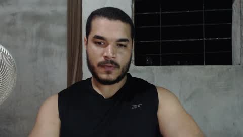 Snapshot of mcgregor_sexhot chatting on 01/29/25, 02:40 Mcgregor online show from 01/29/25, 02:40