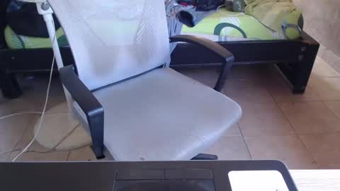 Snapshot of mcgregor_sexhot chatting on 02/18/25, 03:10 Mcgregor online show from 02/18/25, 03:10