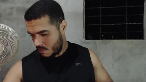 Snapshot of mcgregor_sexhot chatting on 02/21/25, 03:34 Mcgregor online show from 02/21/25, 03:34