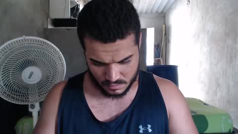 Snapshot of mcgregor_sexhot chatting on 03/06/25, 08:05 Mcgregor online show from 03/06/25, 08:05