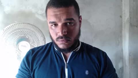 Snapshot of mcgregor_sexhot chatting on 11/05/25, 07:03 Mcgregor online show from 11/05/25, 07:03